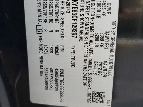 Used 2012 Chevrolet Silverado 2500 LTZ w/ Suspension Package, Off-Road image 7