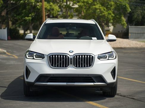 Used 2023 BMW X3 xDrive30i w/ Premium Package AWD/4WD image 8