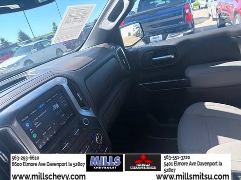 Used 2022 Chevrolet Silverado 1500 LTZ AWD/4WD image 18