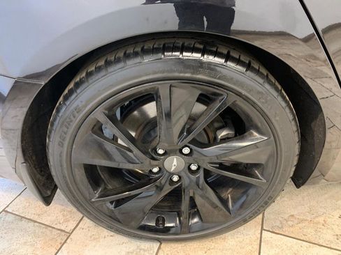 Used 2022 Genesis G70 3.3T w/ Sport Advanced Package image 10