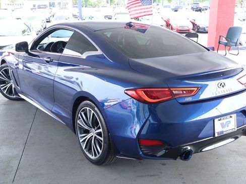 Used 2019 INFINITI Q60 3.0t Luxe w/ Essential Package AWD/4WD image 7