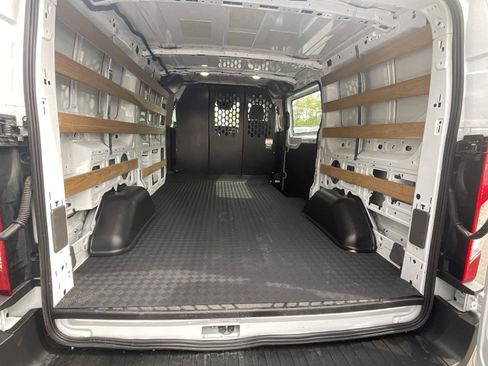 Used 2025 Ford Transit 250 Low Roof w/ Exterior Upgrade Package RWD image 19