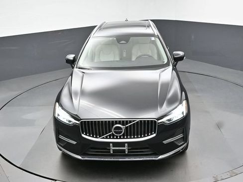 Used 2023 Volvo XC60 B5 Plus w/ Climate Package AWD/4WD image 45