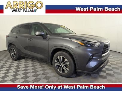 Used 2024 Toyota Highlander XLE