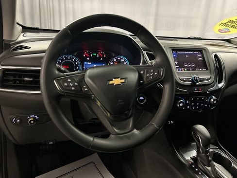 Used 2024 Chevrolet Equinox LT w/ LPO, Floor Liner Package FWD image 15