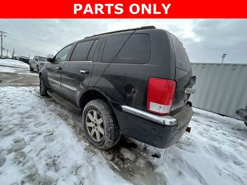 Used 2007 Chrysler Aspen Limited w/ Trailer Tow Group image 25