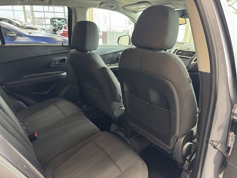 Used 2015 Chevrolet Trax LT image 45