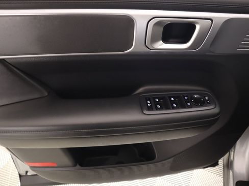 Certified 2025 Hyundai Santa Fe XRT image 17