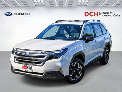 Used 2025 Subaru Forester Premium w/ Convenience Package #1