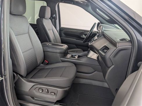 Certified 2023 Chevrolet Suburban LS image 17