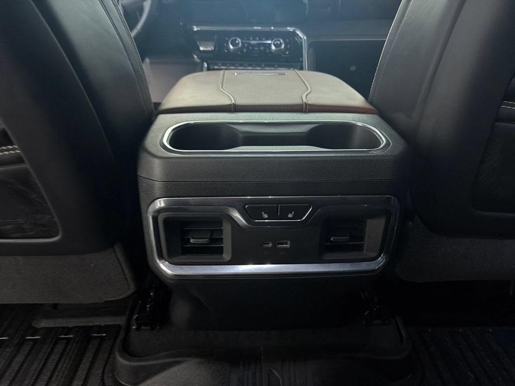Used 2026 GMC Sierra 2500 Denali Ultimate AWD/4WD image 13