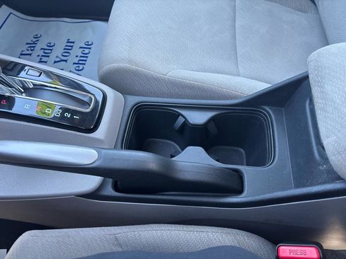 Used 2013 Honda Civic LX image 24