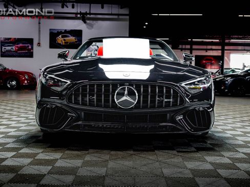 Used 2022 Mercedes-Benz SL 55 AMG 4MATIC image 25