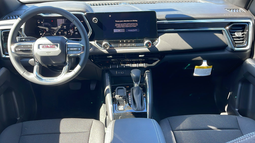 New 2026 GMC Canyon Elevation RWD image 17