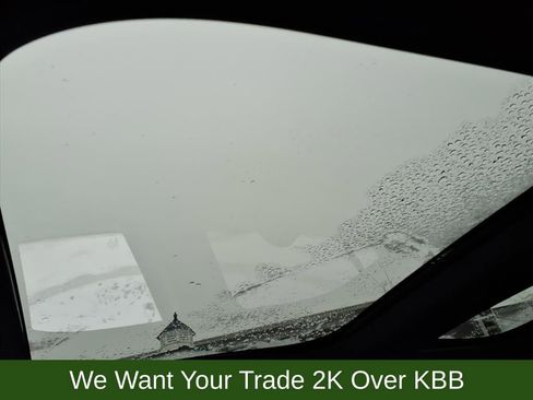 Used 2023 Mercedes-Benz GLA 250 4MATIC image 12