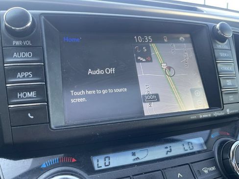 Used 2017 Toyota RAV4 XLE AWD/4WD image 15