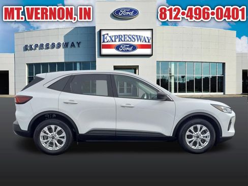 Used 2023 Ford Escape Active w/ Cold Weather Package image 6