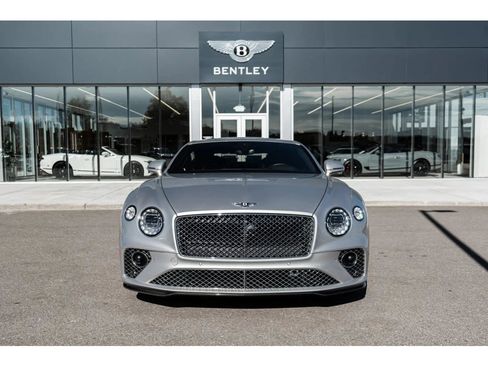 Used 2023 Bentley Continental GT V8 image 19