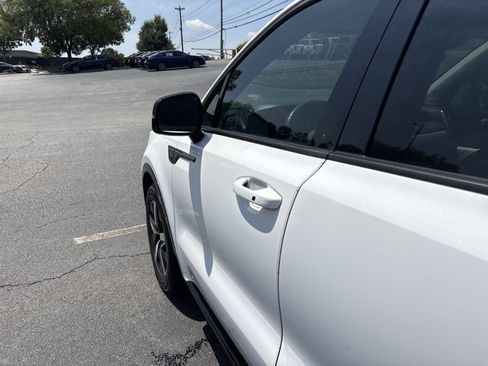 Used 2022 Kia Sorento EX w/ Panoramic Sunroof Package FWD image 30
