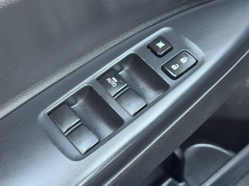 Used 2024 Mitsubishi Mirage ES FWD image 32