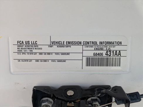 Used 2019 Jeep Cherokee Latitude w/ Popular Appearance Group image 22