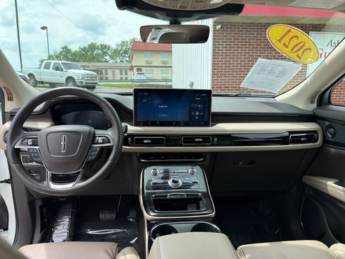 Used 2021 Lincoln Nautilus Reserve w/ Equipment Group 201A AWD/4WD image 13