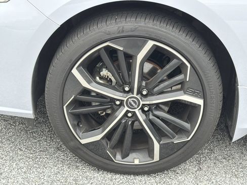 Certified 2025 Nissan Altima 2.5 SR w/ SR Premium Package AWD/4WD image 31