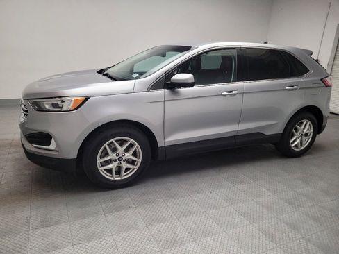 Used 2022 Ford Edge SEL AWD/4WD image 2