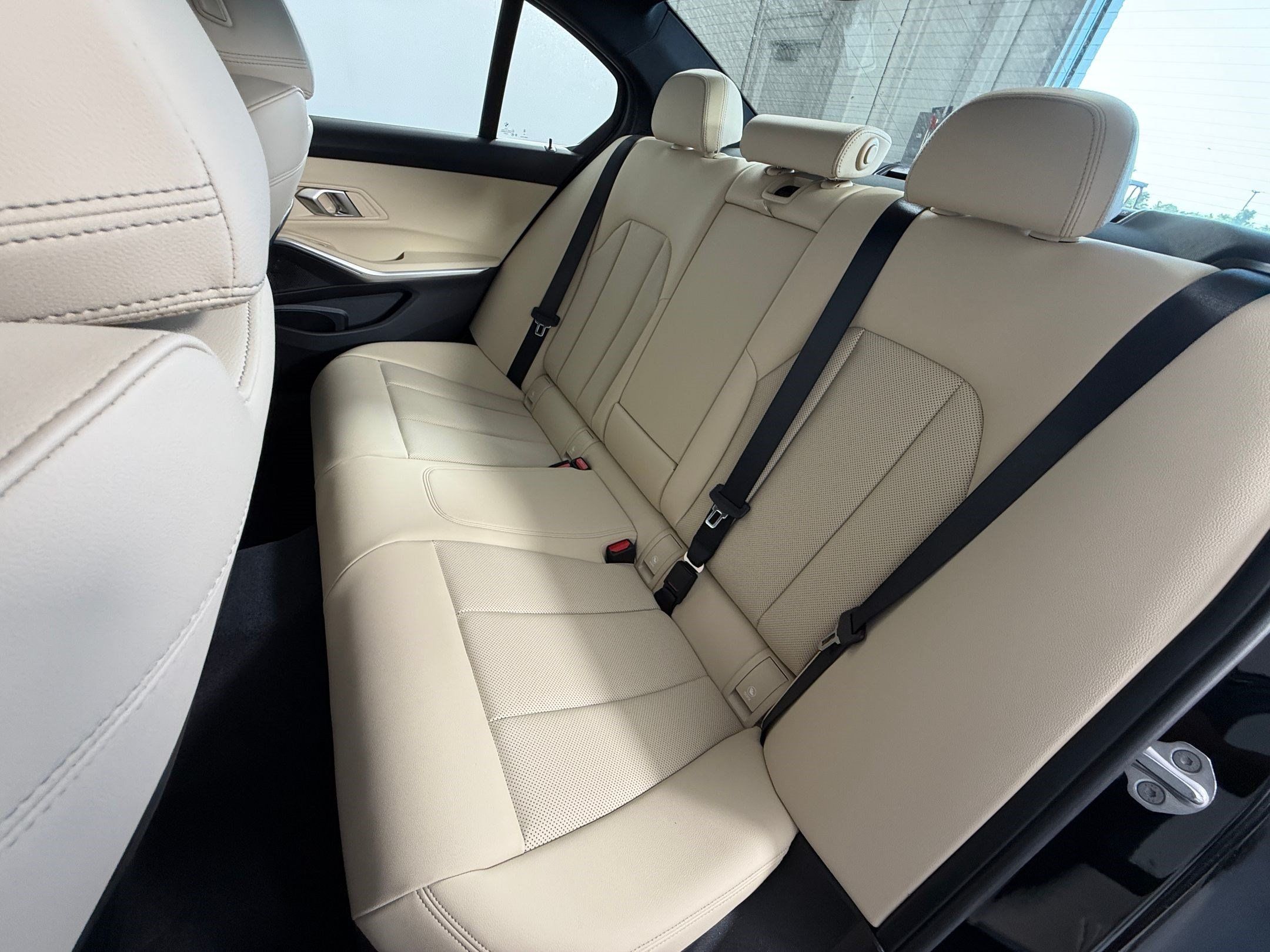 Used 2026 BMW 330i Sedan w/ Premium Package RWD image 22