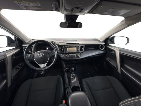 Used 2018 Toyota RAV4 XLE w/ Plus Extra Value Package FWD image 17