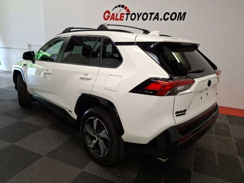 Used 2023 Toyota RAV4 SE w/ Weather & Moonroof Package AWD/4WD image 10