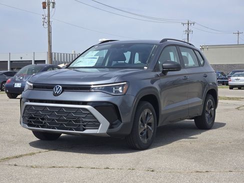 New 2026 Volkswagen Taos S FWD image 2