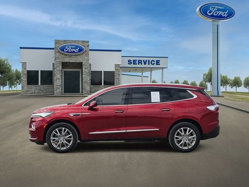 Used 2023 Buick Enclave Premium w/ Experience Buick Package FWD image 3