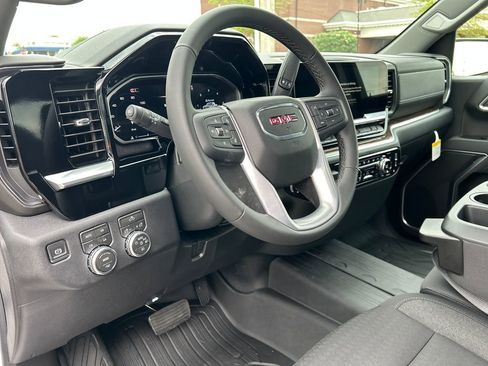 New 2026 GMC Sierra 1500 Elevation w/ X31 Off-Road Package AWD/4WD image 12