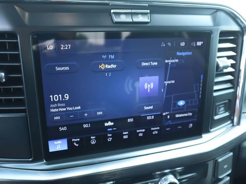 New 2026 Ford F250 Lariat w/ FX4 Off-Road Package image 4