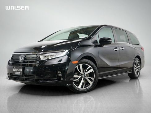 Used 2022 Honda Odyssey Touring image 1