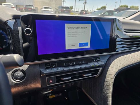 Certified 2025 Toyota Camry XLE FWD image 25