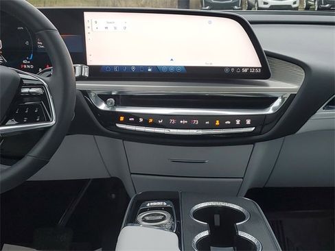 Certified 2024 Cadillac Lyriq Luxury image 20