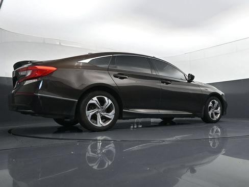 Used 2018 Honda Accord EX-L image 38