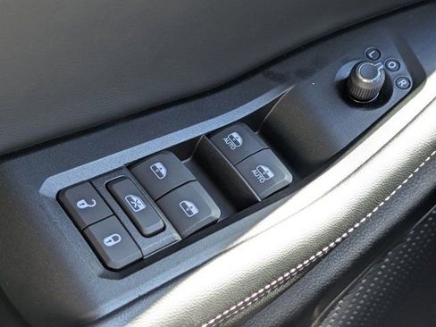 New 2025 Jeep Grand Cherokee L Limited w/ Black Appearance Package image 21