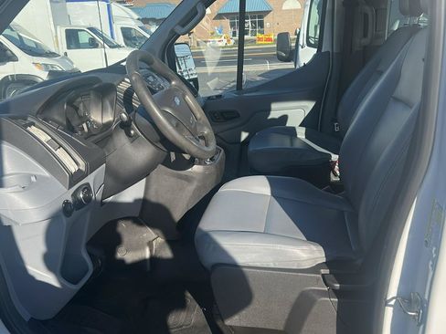 Used 2018 Ford Transit 350 XL RWD image 12