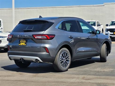 New 2025 Ford Escape SE w/ PHEV Premium Package image 4