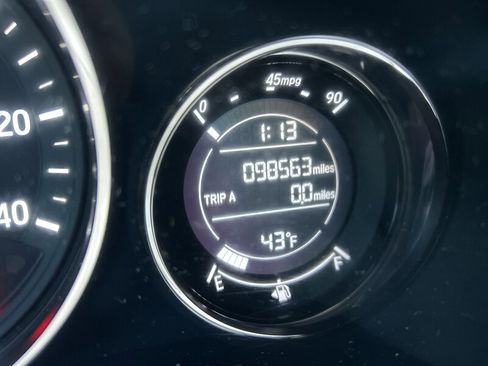 Used 2017 Honda HR-V EX image 14