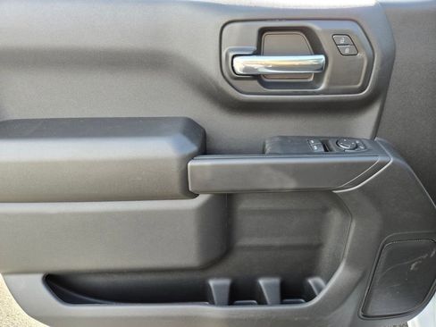 New 2026 Chevrolet Silverado 1500 W/T w/ WT Safety Package AWD/4WD image 9