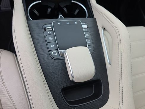 New 2026 Mercedes-Benz GLE 450 4MATIC image 17