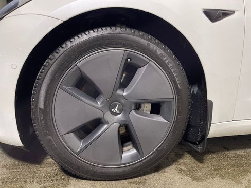 Used 2021 Tesla Model 3 Long Range image 11