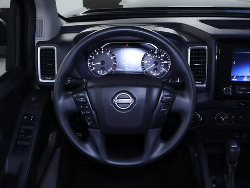 Used 2023 Nissan Frontier SV AWD/4WD image 15