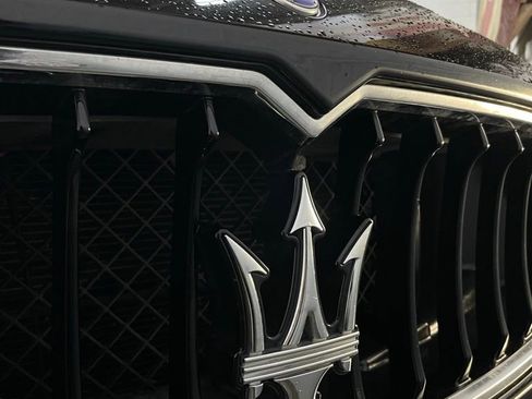 Used 2015 Maserati Ghibli image 11