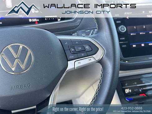 Certified 2022 Volkswagen Tiguan SE image 25