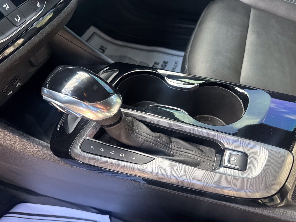 Used 2025 Buick Envista Sport Touring w/ Convenience I Package FWD image 16